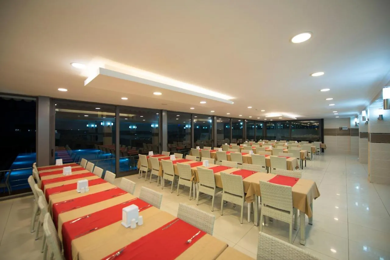 Ayma Beach Resort 쿠사다시 4*,  터키