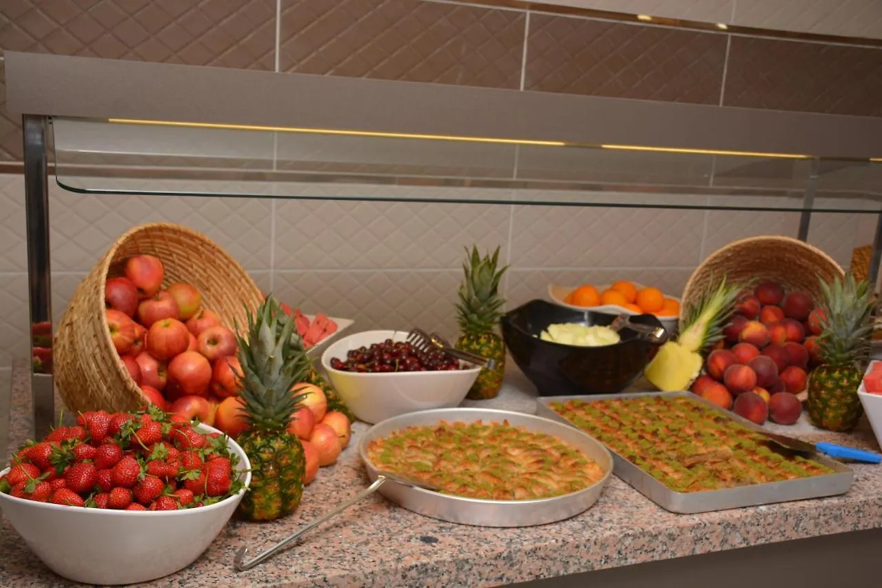 Ayma Beach Resort Kuşadası Hotel