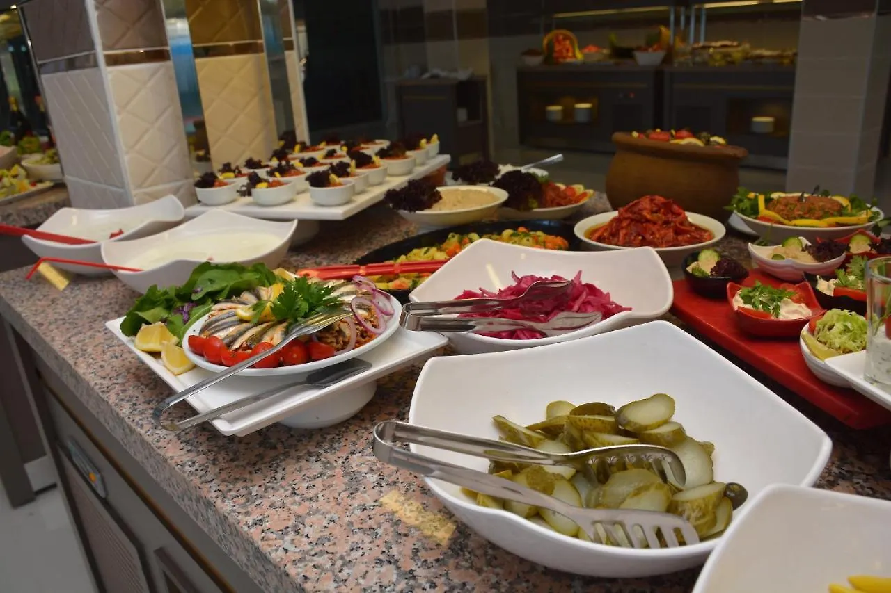 Ayma Beach Resort Kusadasi Hotel